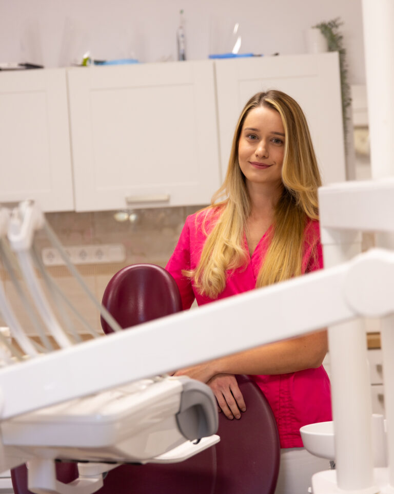 Fogászati Implantátum